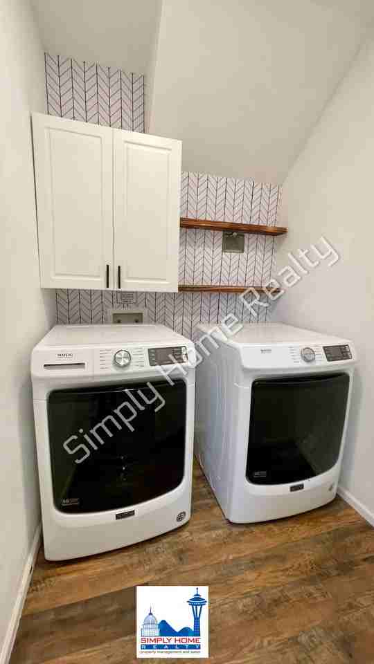 5916 Illinois Ln Se #A - Photo 7 of 20