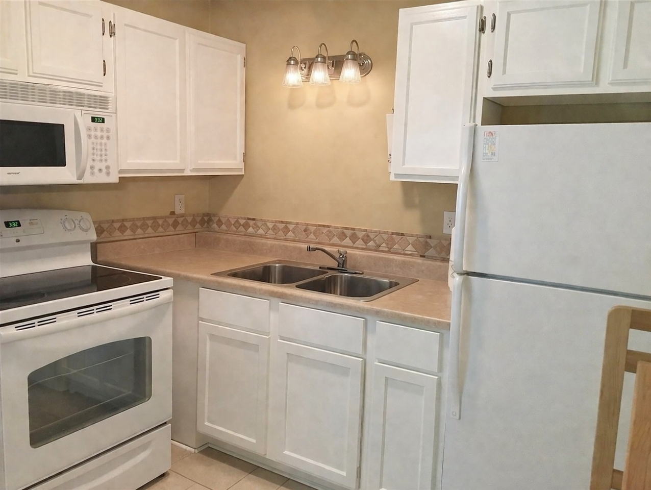1000 W 26th St #120 - Photo 2 of 6