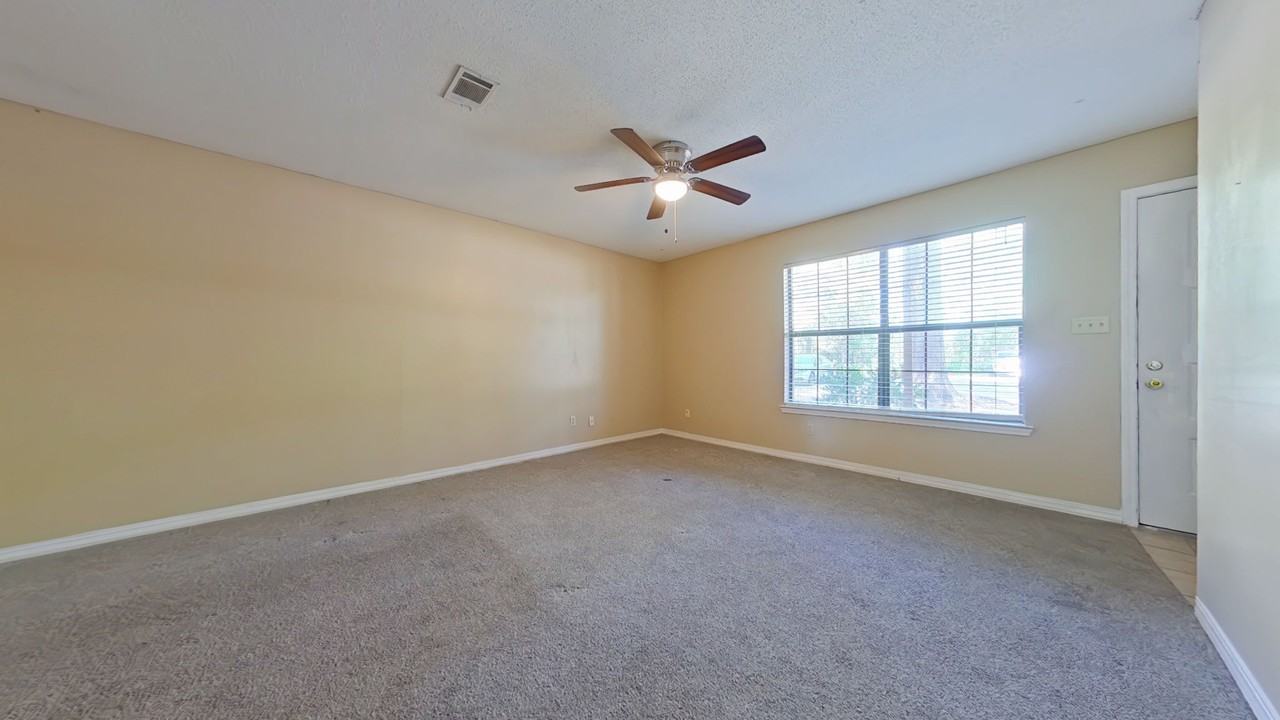 524 Parkview Rd Nw #B - Photo 3 of 15