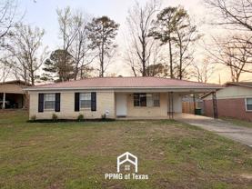 10112 Palo Alto Dr - Photo 1 of 1