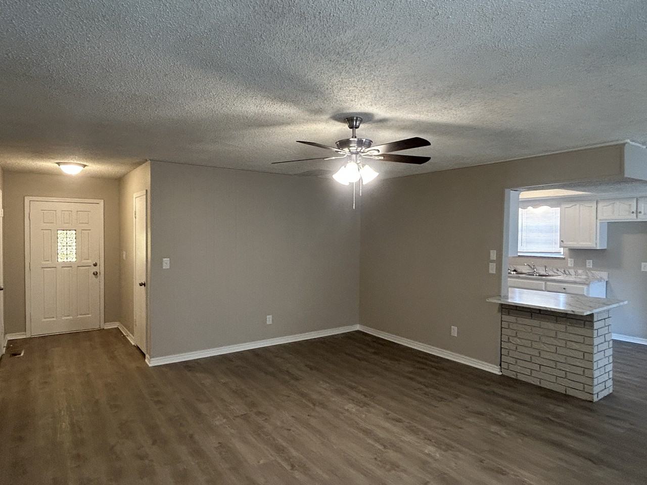 4911 Barbados Ave - Photo 3 of 17