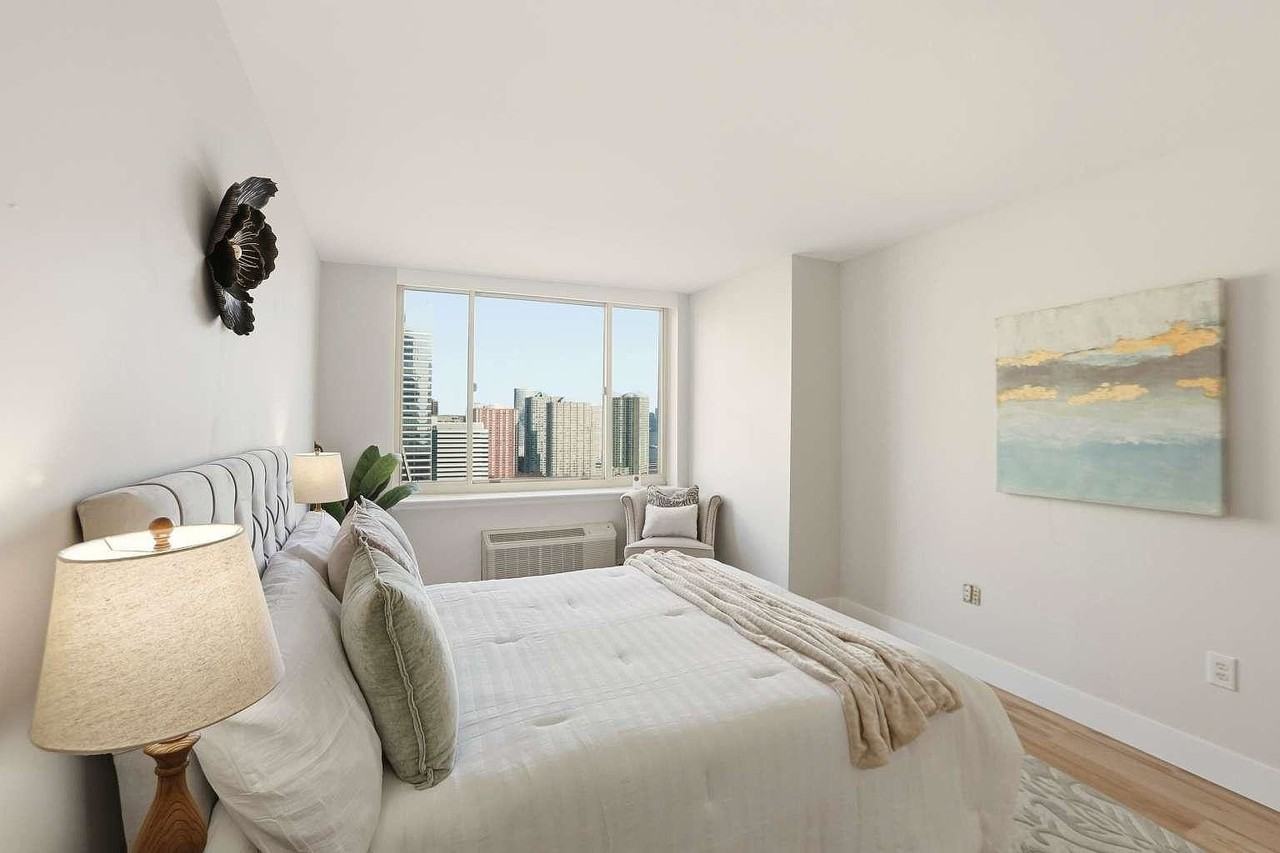 1 2nd St #2508 - Photo 6 of 26