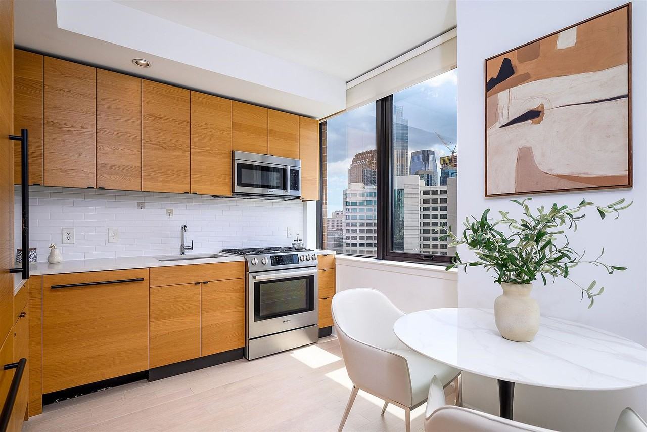 10 Provost St #1707 - Photo 4 of 31