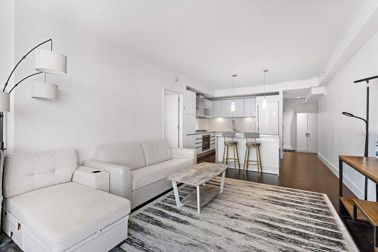 77 Hudson St #2811 - Photo 7 of 16