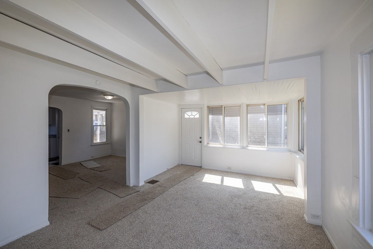 3791 W 39th St - Photo 6 of 24