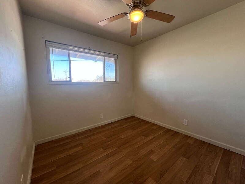 3720 Astoria St #7 - Photo 7 of 10