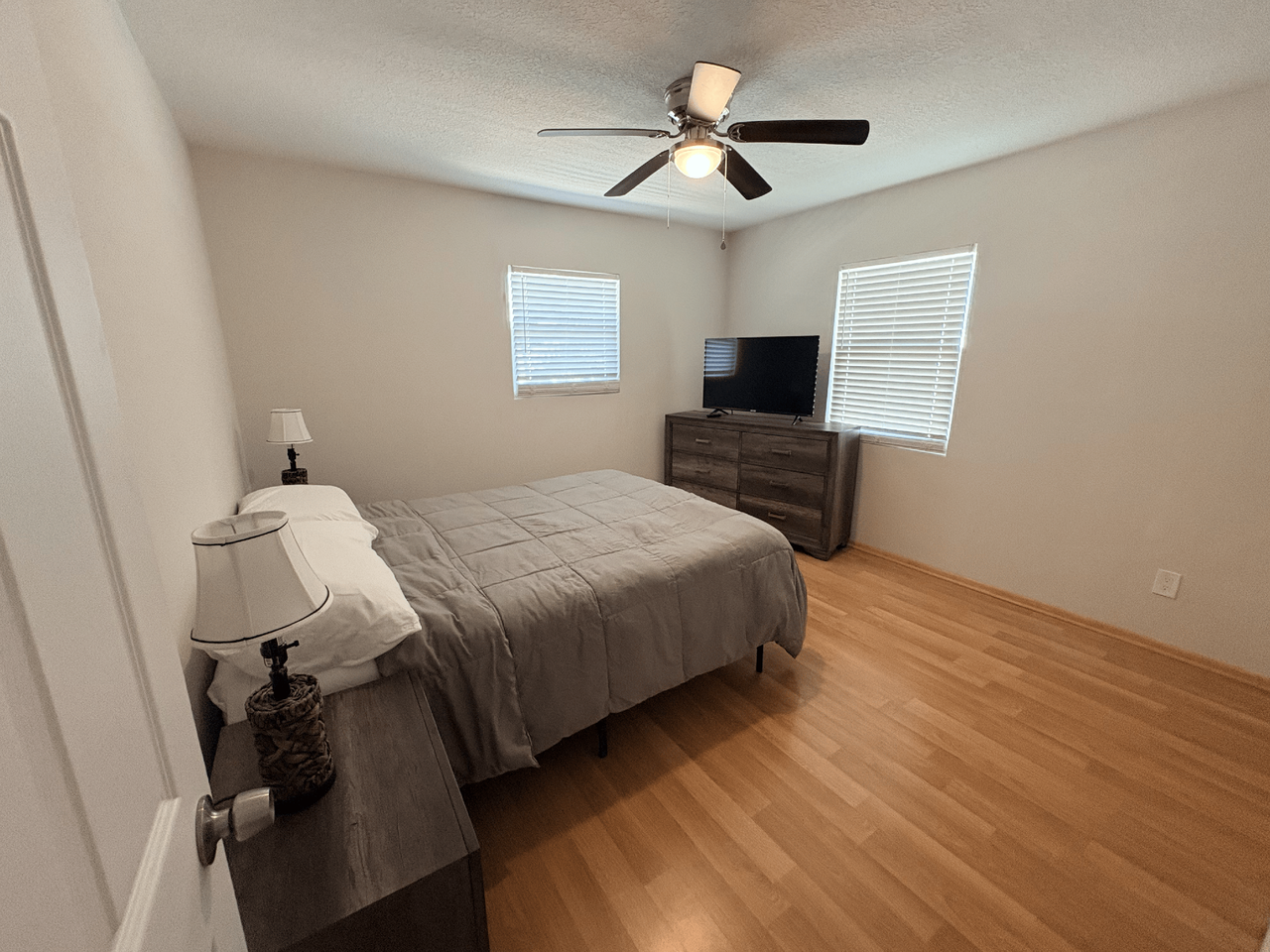 6693 Engram Rd - Photo 4 of 18