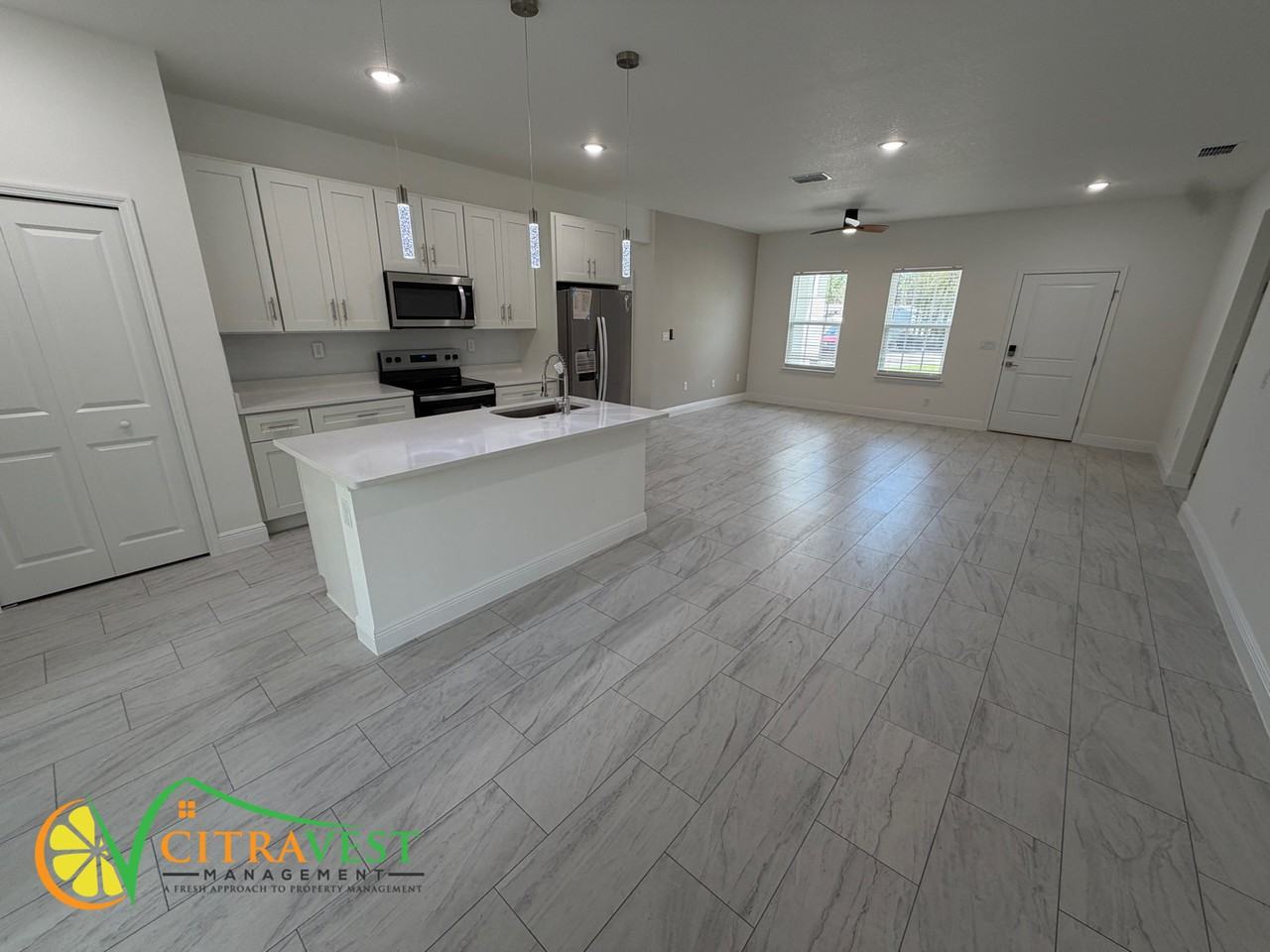 9840 N Jourden Dr - Photo 2 of 13