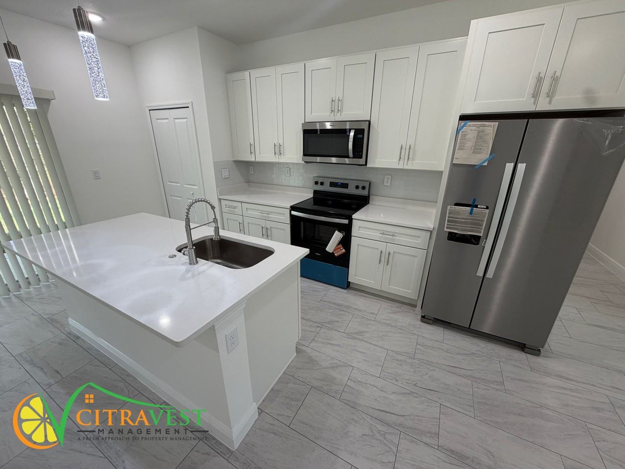 9840 N Jourden Dr - Photo 4 of 13