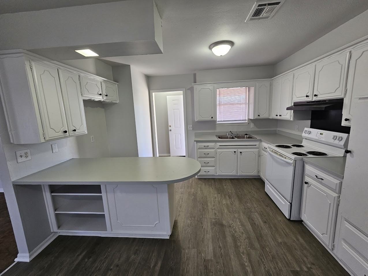 201 Nw 80th St - Photo 2 of 13