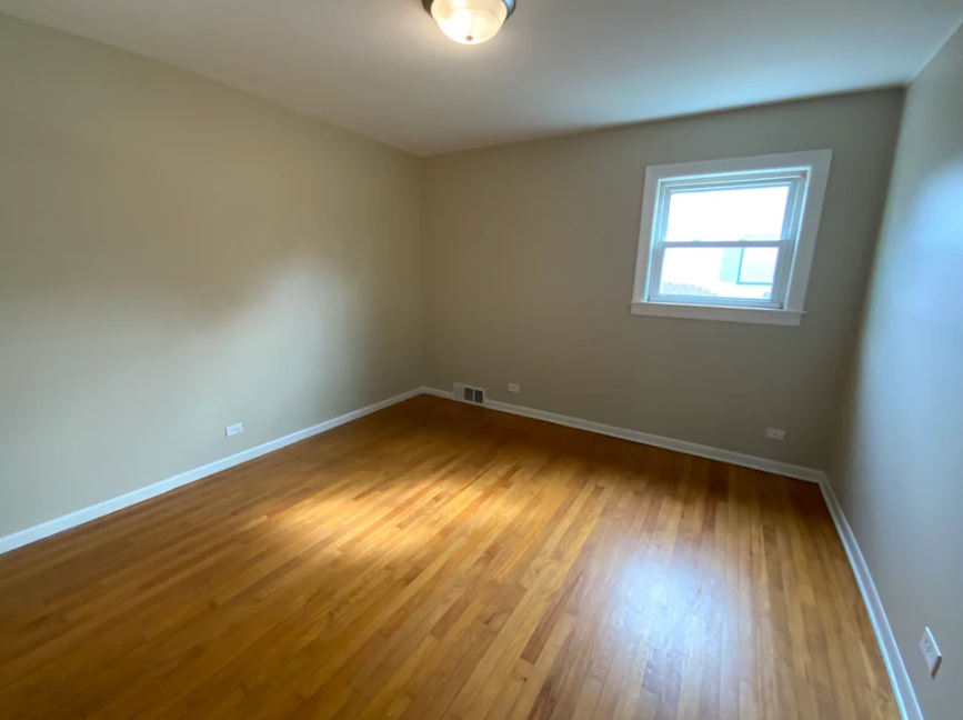 642 E Le Moyne Ave - Photo 3 of 16