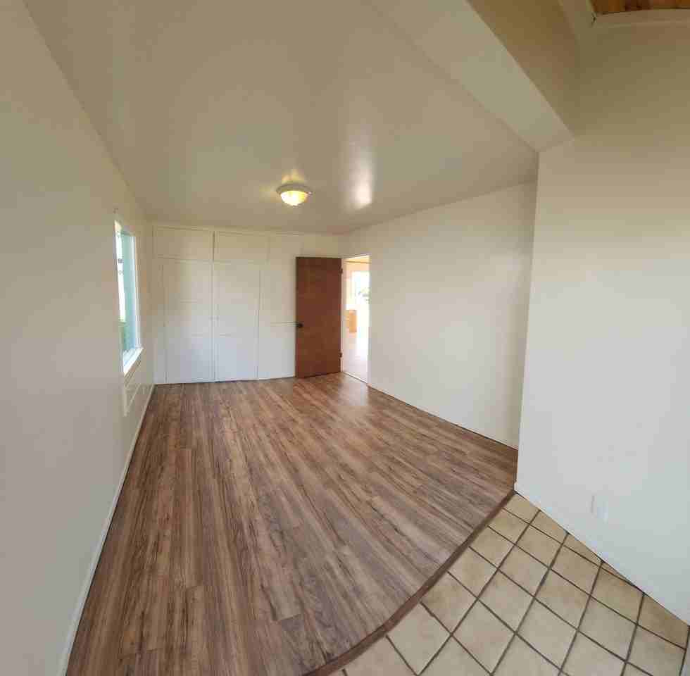 597 Lilac Dr - Photo 3 of 16