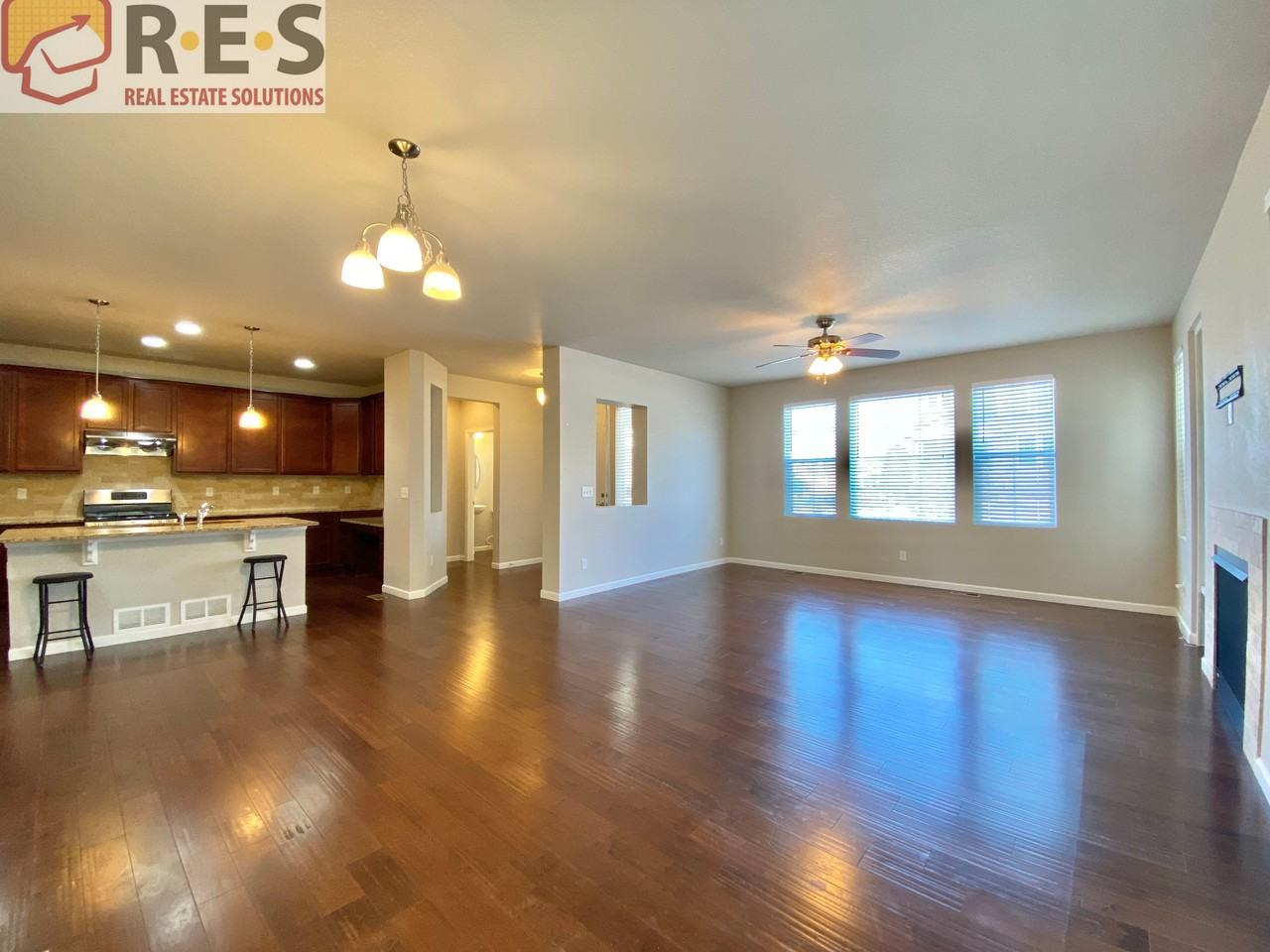 12622 Zenobia St - Photo 3 of 20