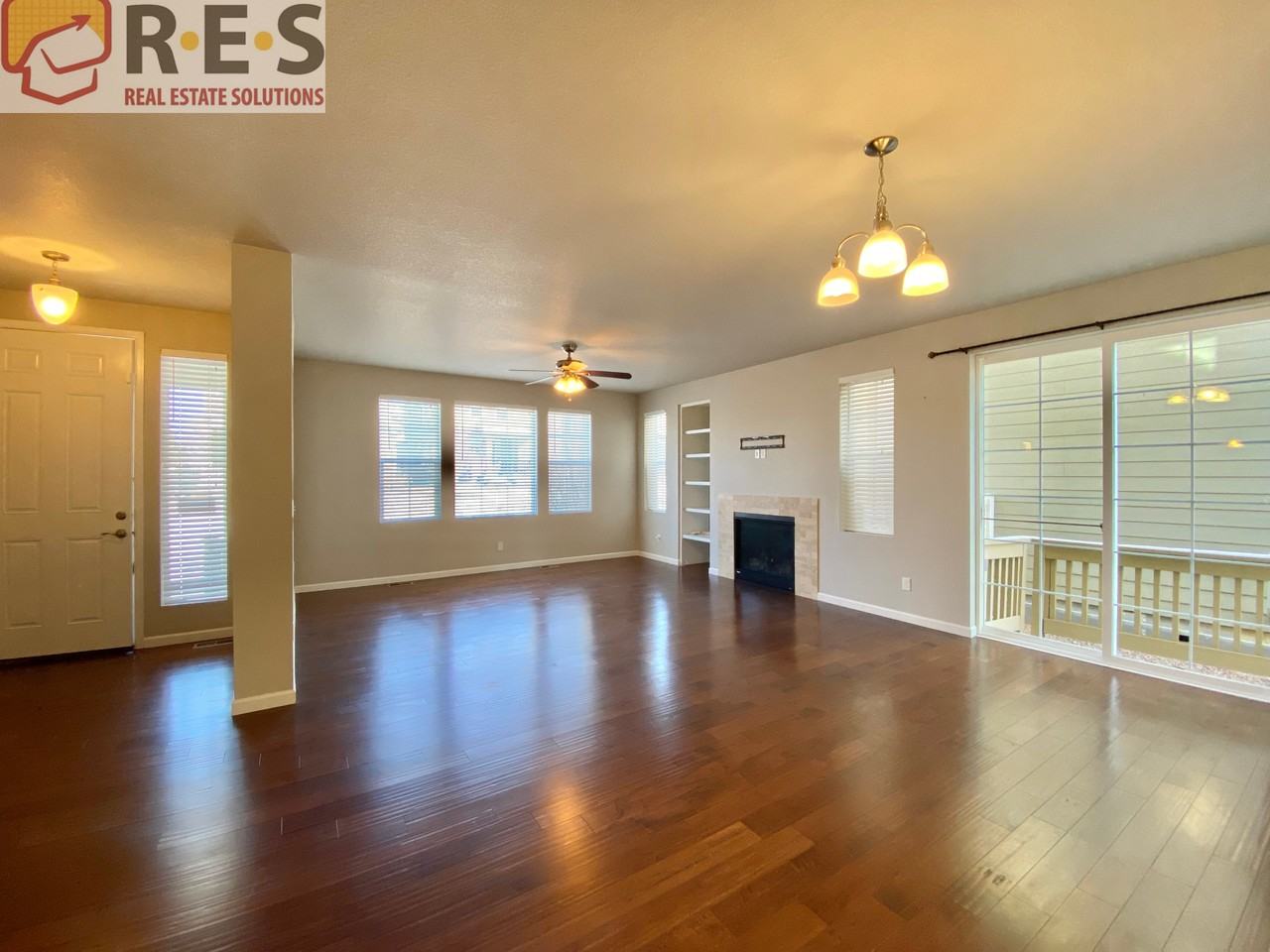 12622 Zenobia St - Photo 4 of 20