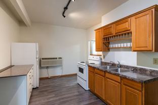 902 Avon St - Photo 1 of 1