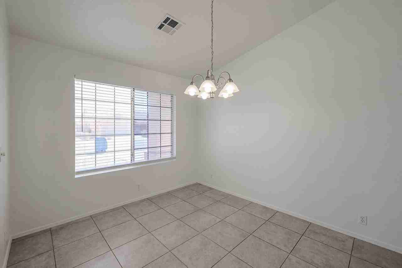 6524 N 90th Dr - Photo 7 of 38