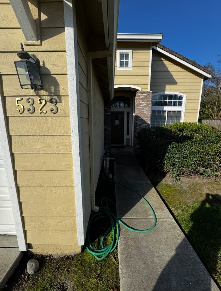 5323 Sage Ct - Photo 2 of 23