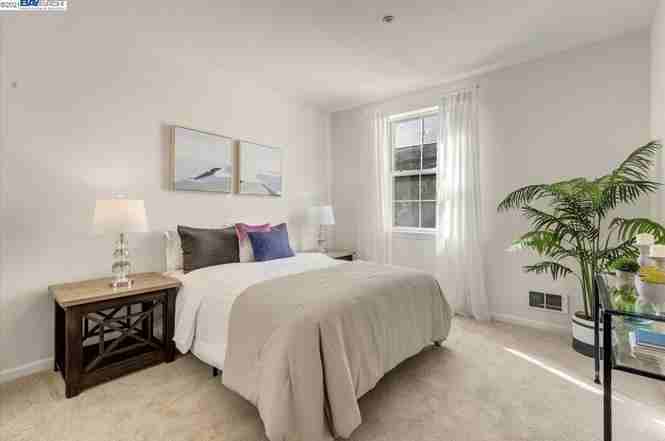 516 Martha St - Photo 6 of 14