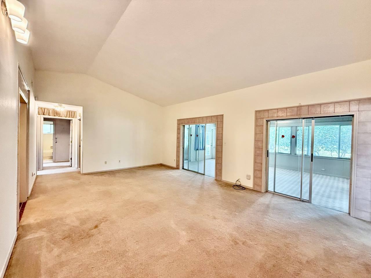 1839 Tumbleweed Ct - Photo 7 of 40