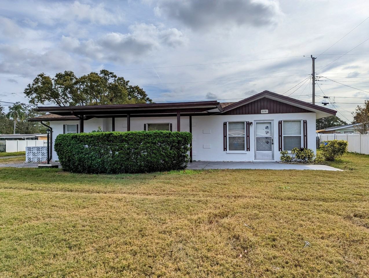 2201 24th Ave W - Photo 3 of 15