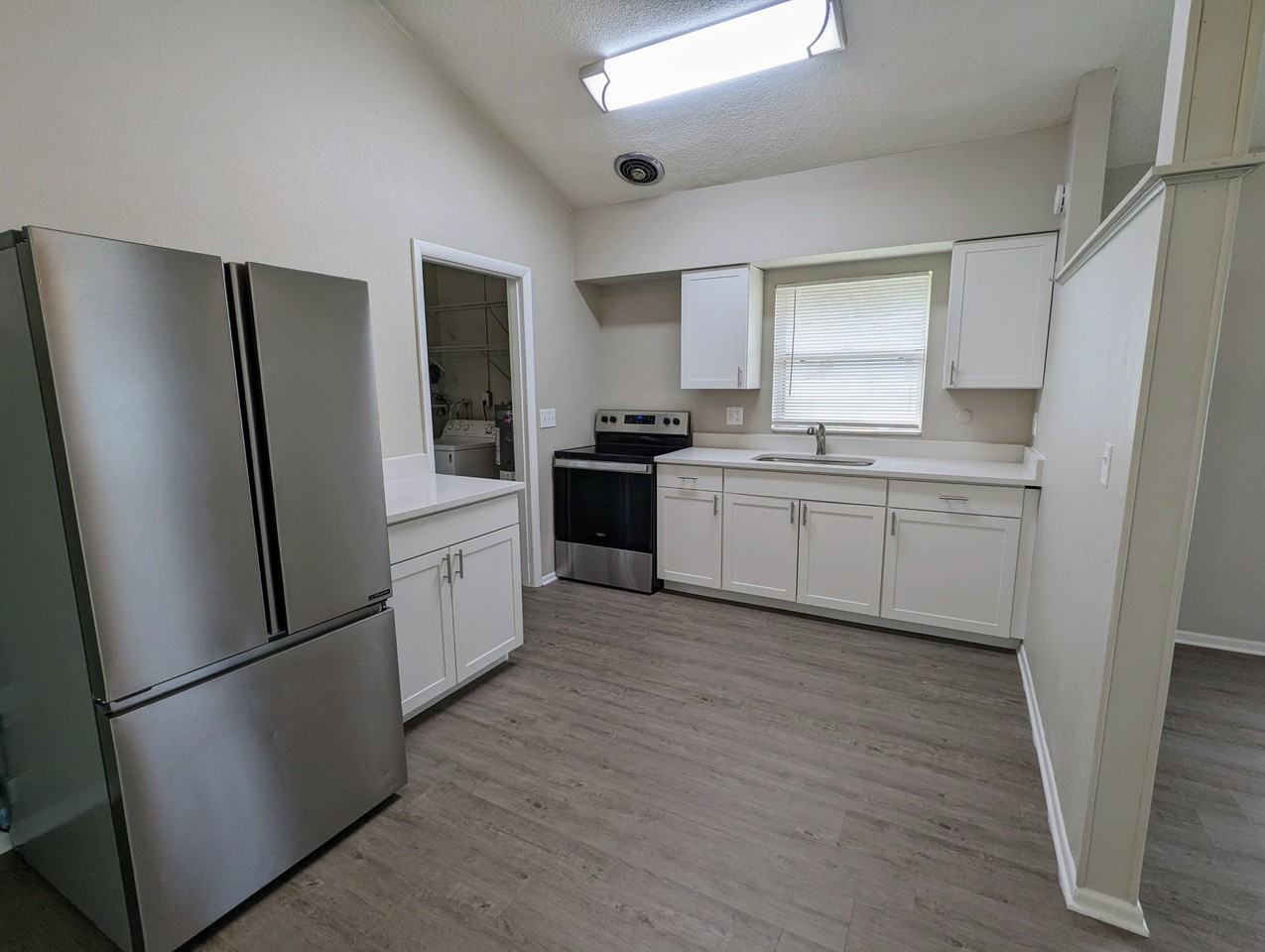 2201 24th Ave W - Photo 6 of 15