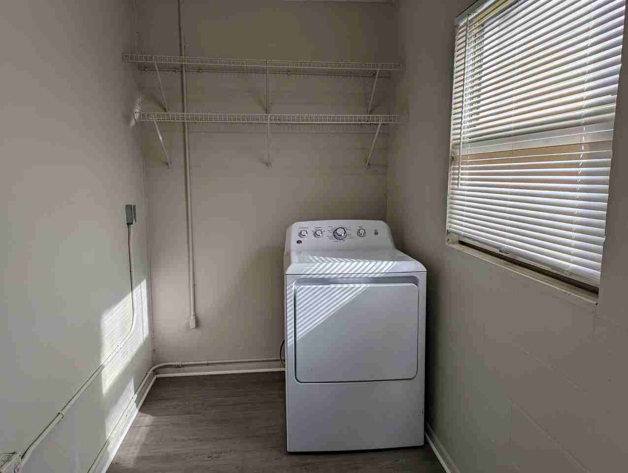 2201 24th Ave W - Photo 7 of 15