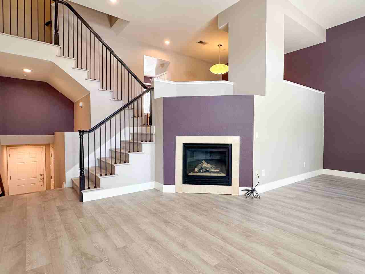 568 Blackwood Ter - Photo 3 of 25