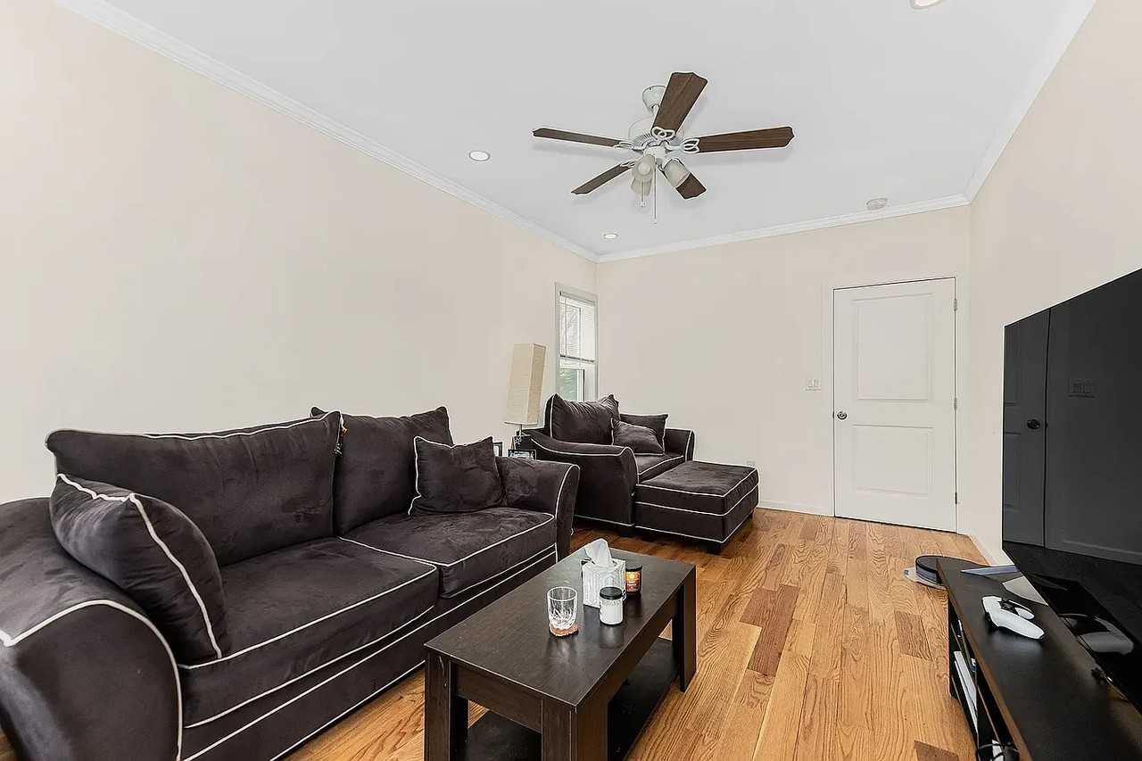 5631 Post Rd #1 - Photo 6 of 10