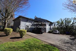 10634 Sw 49th Ave - Photo 1 of 1