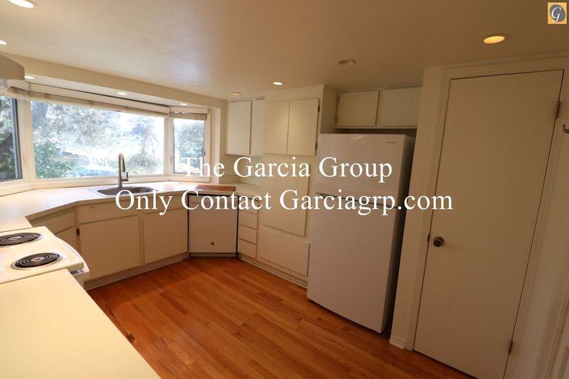 1493 Sw 66th Ave - Photo 3 of 39