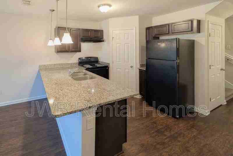 8401 Mcgirts Village Ln - Photo 4 of 17