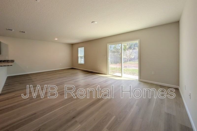 37 Hay Ave - Photo 6 of 19