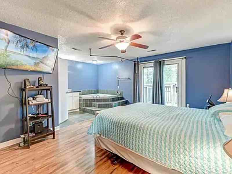 303 Canaberry Cir - Photo 6 of 19