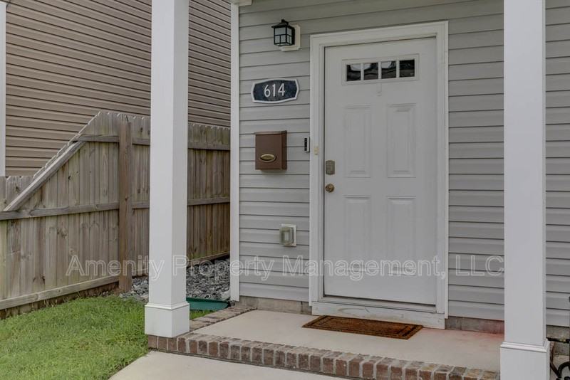 614 Rolfe St - Photo 2 of 32