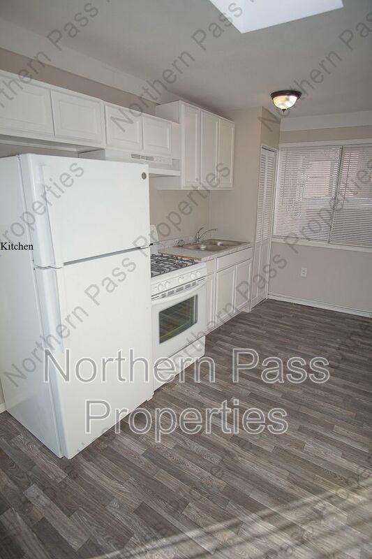 402 Mississippi Ave #A - Photo 7 of 14