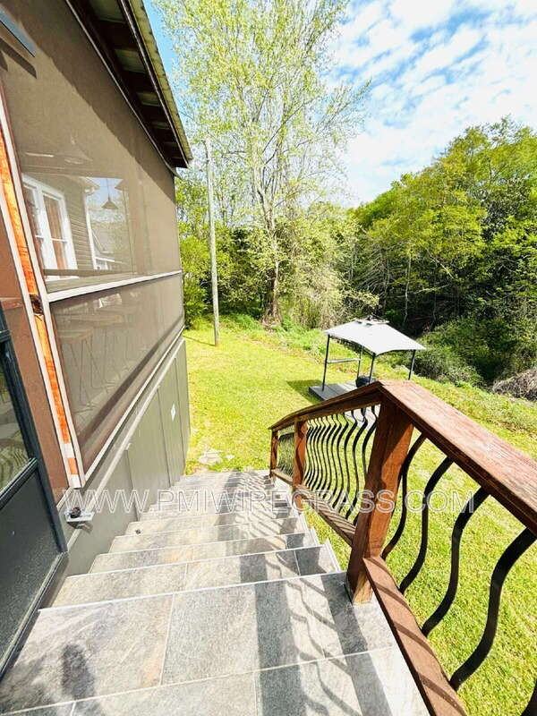 213 Orion St - Photo 6 of 8