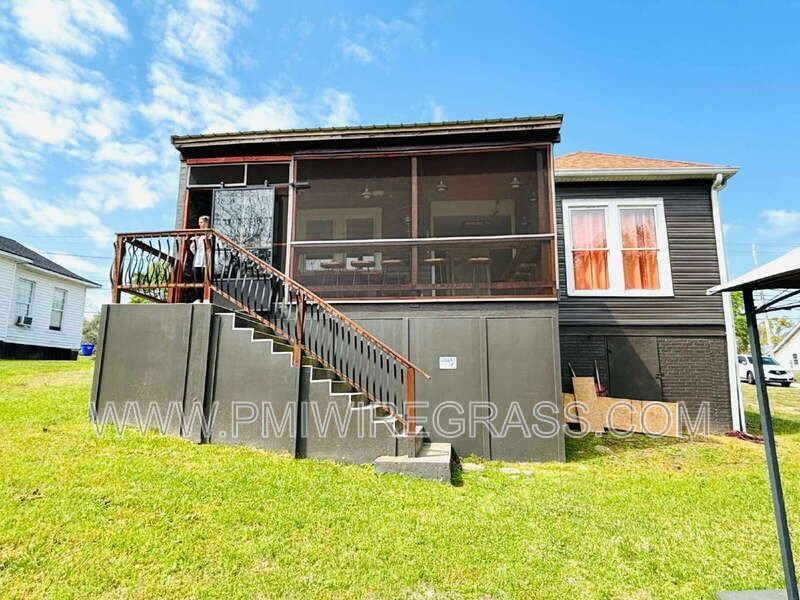 213 Orion St - Photo 7 of 8