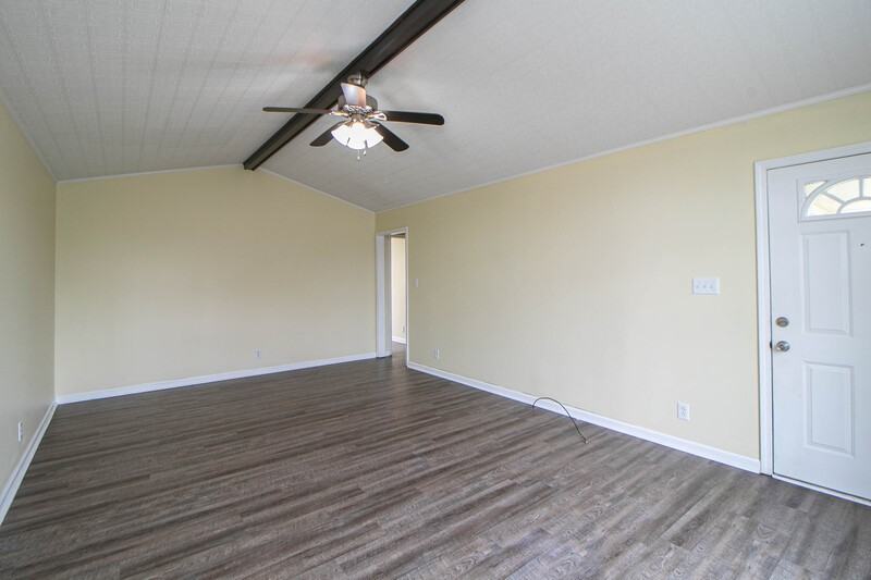 329 Northridge Dr - Photo 3 of 27