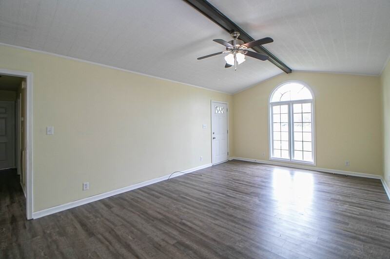 329 Northridge Dr - Photo 4 of 27