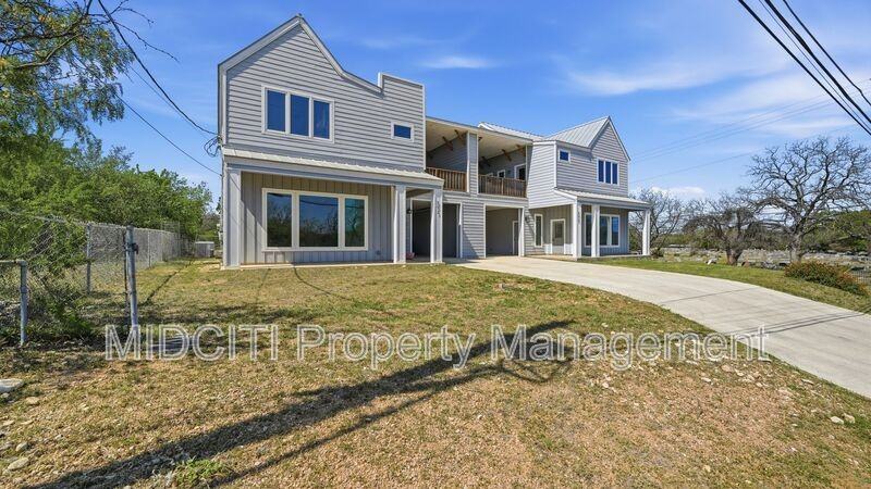 893 E Mather St - Photo 2 of 36