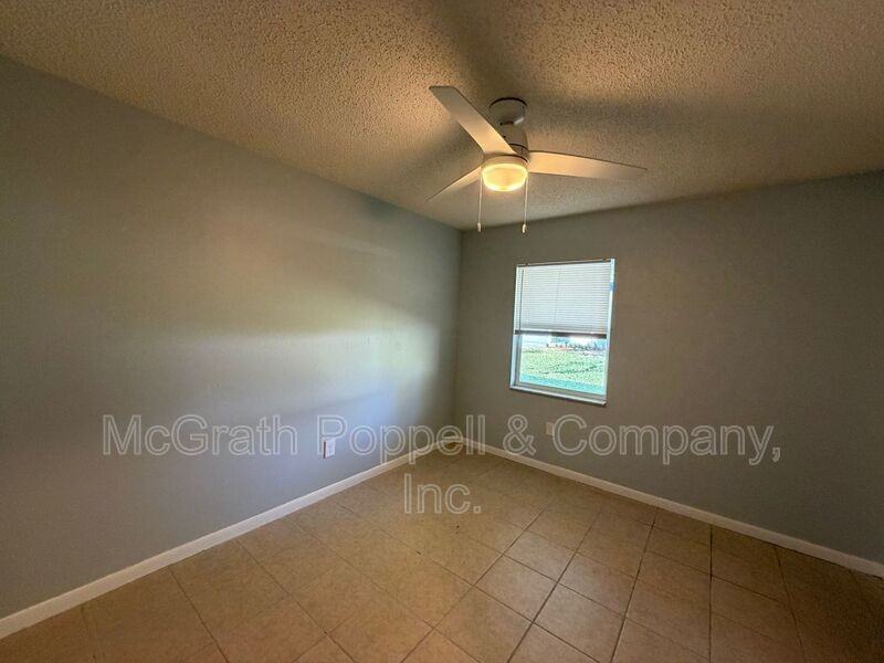 1408 Spencer Ct #A - Photo 5 of 9