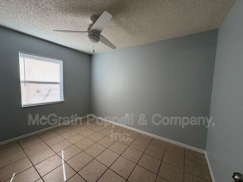 1408 Spencer Ct #A - Photo 6 of 9