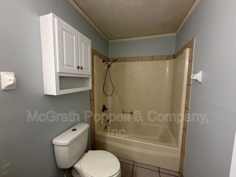 1408 Spencer Ct #A - Photo 7 of 9