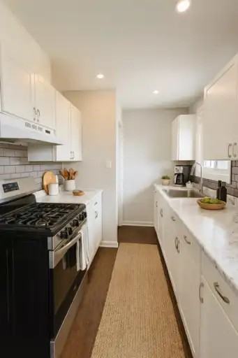 362 Dominion Cres #1 - Photo 2 of 20