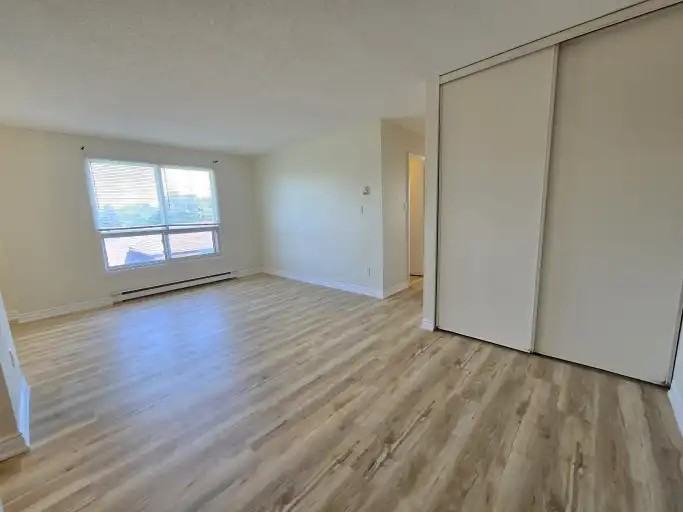 308 Malaga Rd #303 - Photo 2 of 10