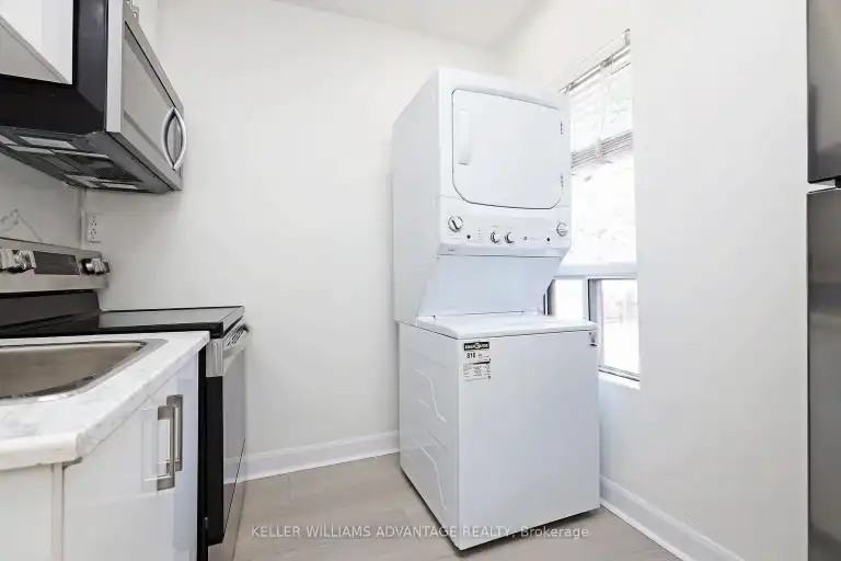 952 Queen St E - Photo 3 of 12