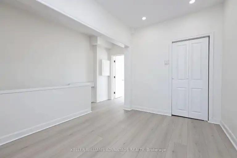 952 Queen St E - Photo 6 of 12