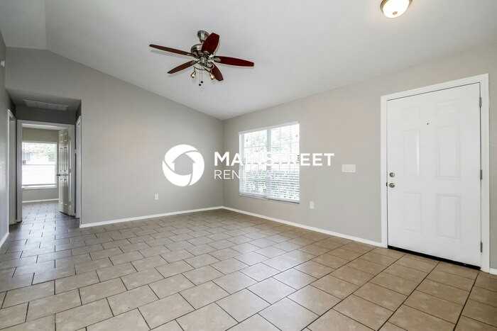 4221 Sunny Glen Dr - Photo 2 of 16