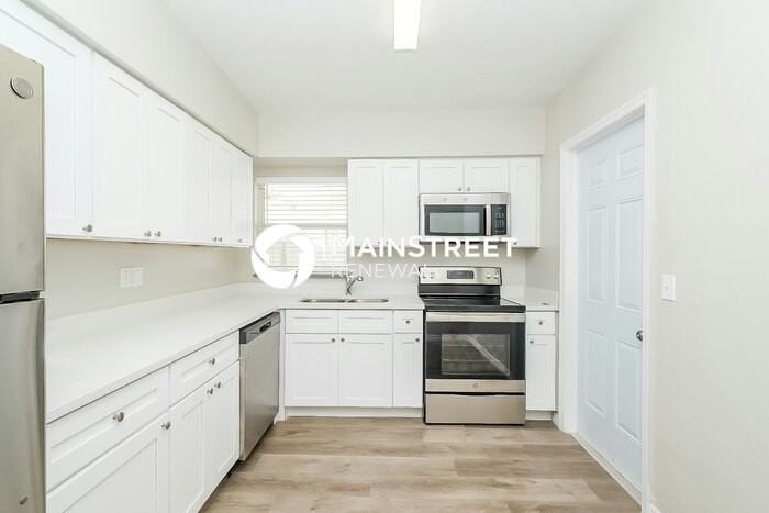 358 Wertz Dr - Photo 5 of 16