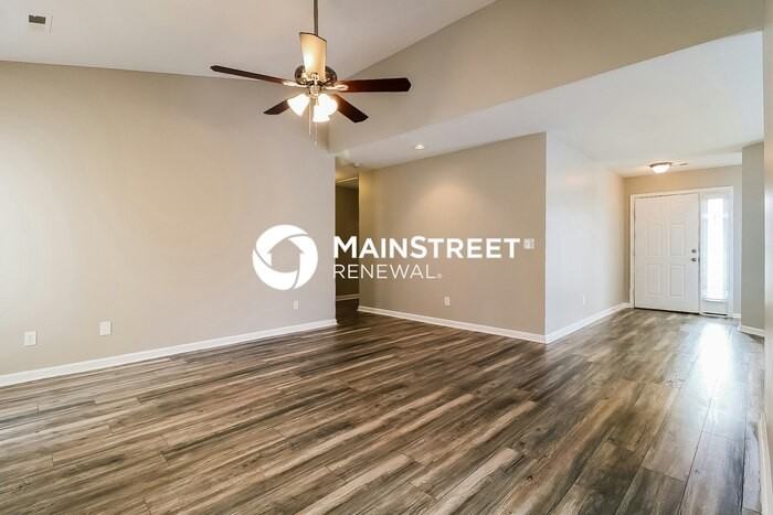 807 Valley Oak Dr - Photo 5 of 16